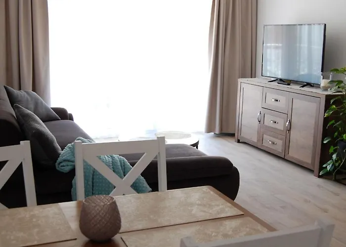 Nadmorskie Tarasy B202 Apartment